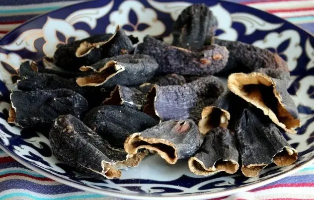 Dried eggplant for the winter: cooking recipes