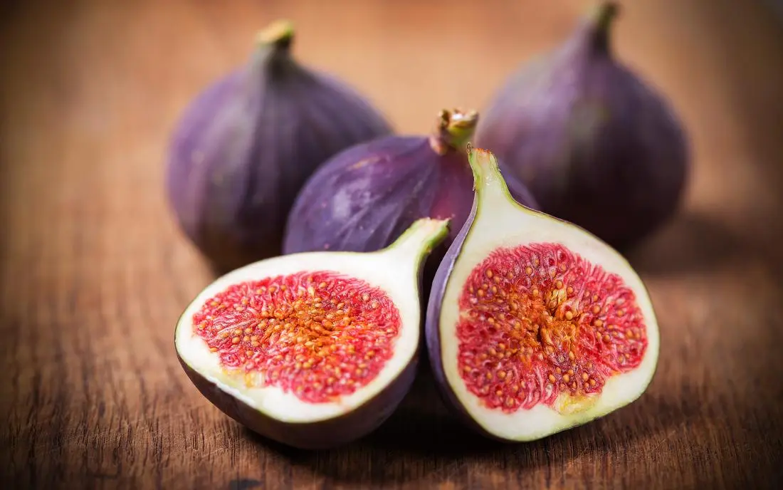 Dried figs: benefits and harms to the body