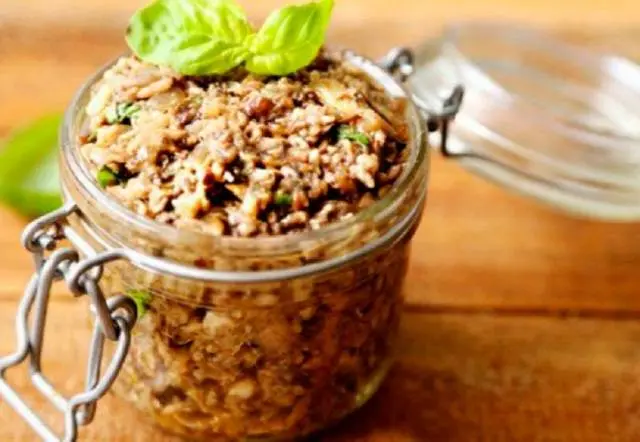 Dried Mushroom Caviar: 11 Recipes