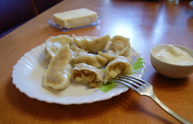 Dumplings with milk mushrooms: recipes how to make