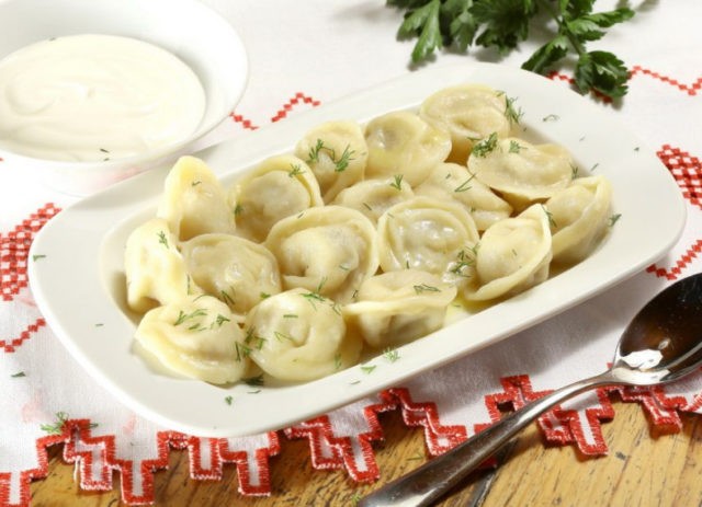 Dumplings with mushrooms: recipes, how to cook