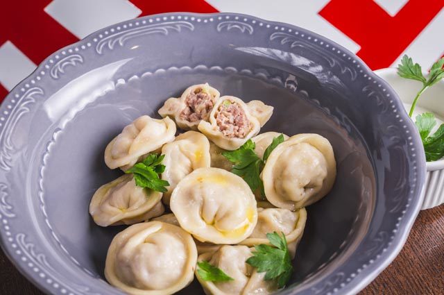 Dumplings with mushrooms: recipes, how to cook