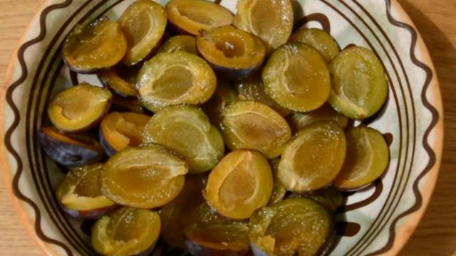 Eggplant caviar for the winter