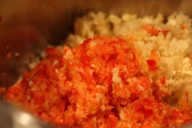 Eggplant caviar for the winter without sterilization 