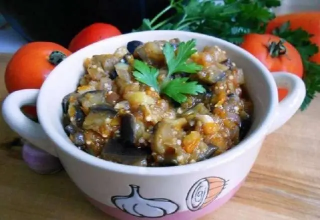 Eggplant caviar in a pan 