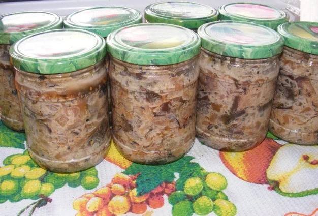 Eggplant salad with mayonnaise for the winter