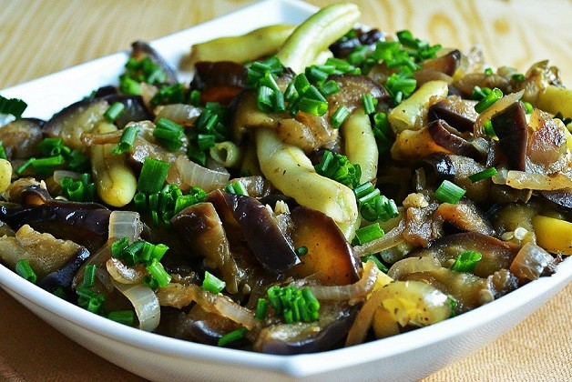 Eggplant with beans for the winter: the best cooking recipes, video