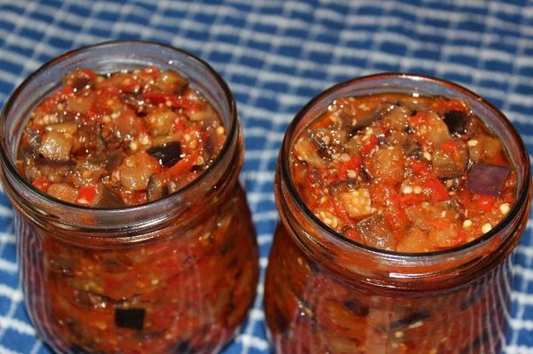 Eggplants for the winter: recipes for pickled, salted, pickled, fried snacks in jars