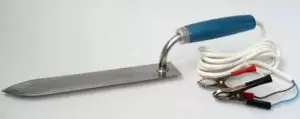 Electric knife for printing honeycombs