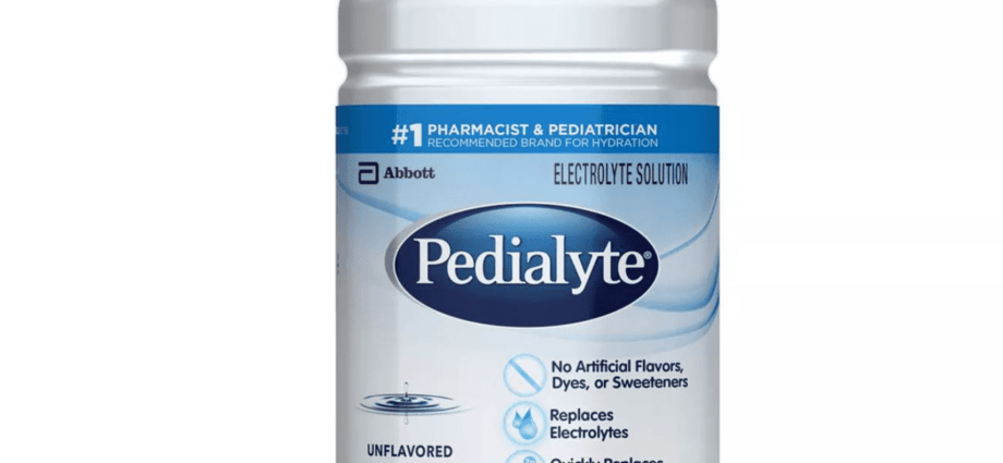 Electrolytes for children &#8211; what are they? What&#8217;s the best way to prevent dehydration in my baby? [WE EXPLAIN]