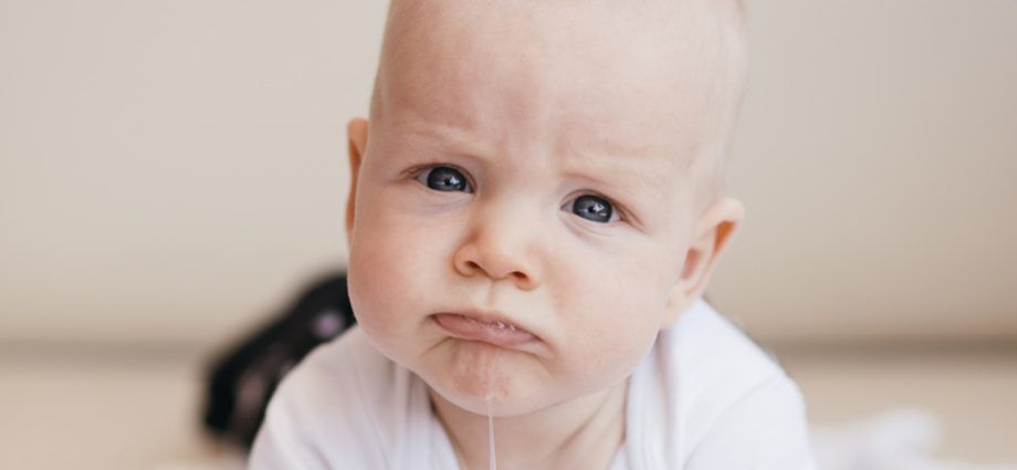 Everything you need to know about teething gel