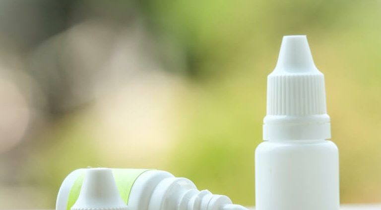 Eye drops &#8211; types. What to look for when choosing? [WE EXPLAIN]