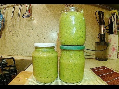 Feijoa jam: preparation of berries, the best recipes (with a pear, in 5 minutes, without cooking, in a slow cooker), useful properties