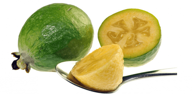 Feijoa with honey &#8211; recipes for the winter