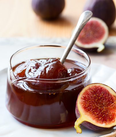 Fig jam with lemon