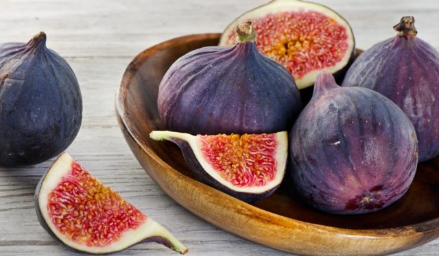 Figs: benefits and harms for women, pregnant women, men