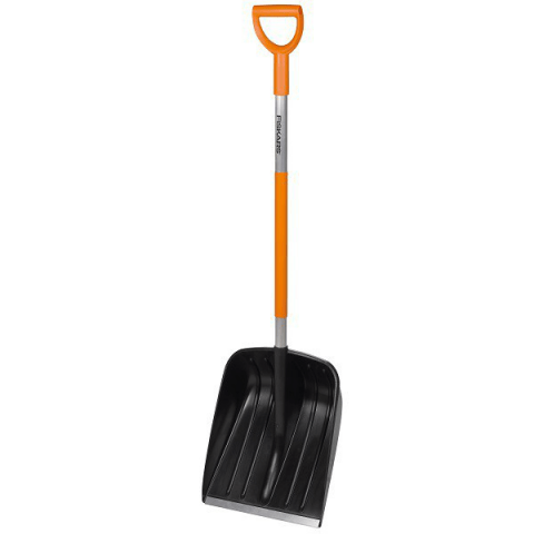 Fiskars snow shovel