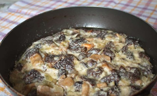 Fried morels: with potatoes, in a pan, recipes with photos