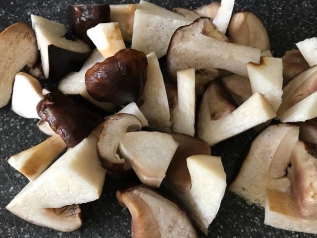 Fried porcini mushrooms in a pan: delicious cooking recipes