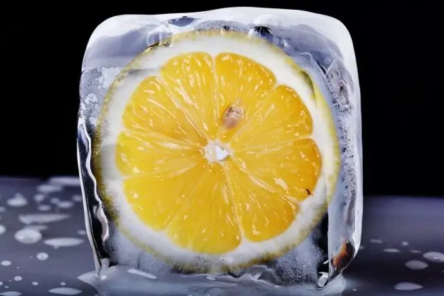 Frozen lemon: benefits and harms