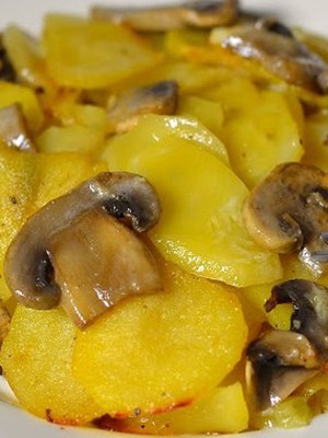 Frying champignons: recipes for mushroom dishes