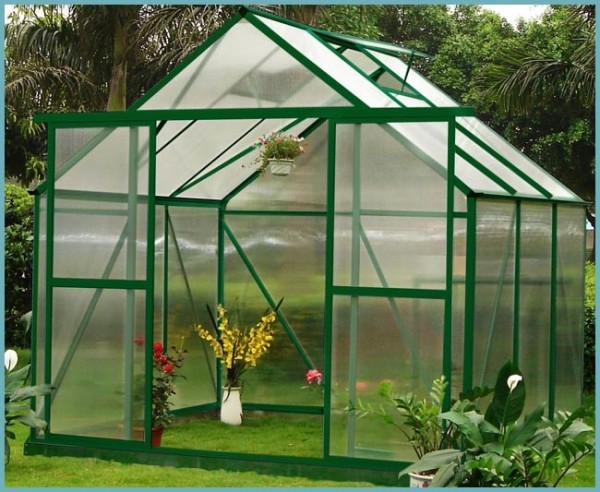 Gable greenhouse from a profile pipe: drawing and instructions