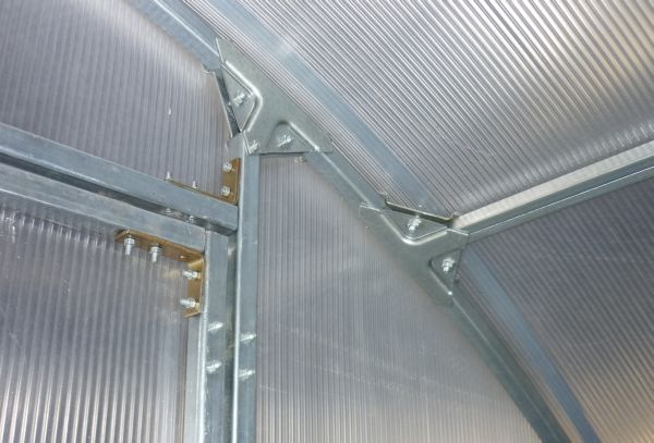 Galvanized profile pipe for greenhouses: construction