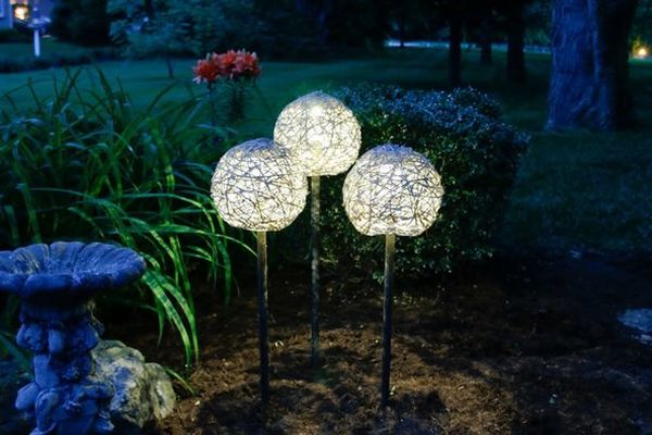 Garden lamps: how to make unusual lighting from improvised materials, photo ideas and a manufacturing guide