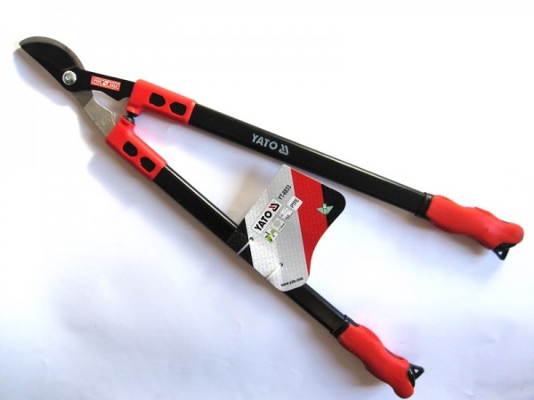 Garden pruner: how to choose the right garden tool