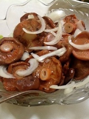 Garlic mushrooms: recipes for winter preparations