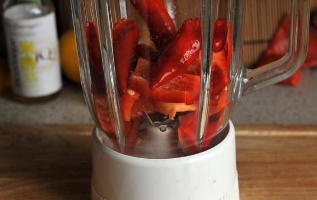 Georgian hot pepper adjika 