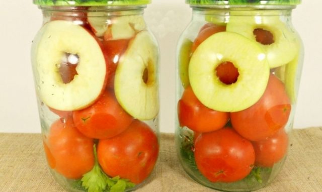 German style tomatoes with apples