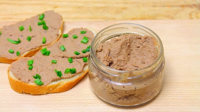 Goose liver pate: what is it called, benefits and harms, calories, reviews