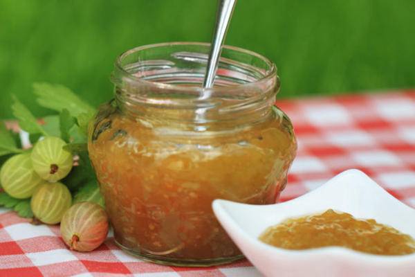 Gooseberry jelly for the winter