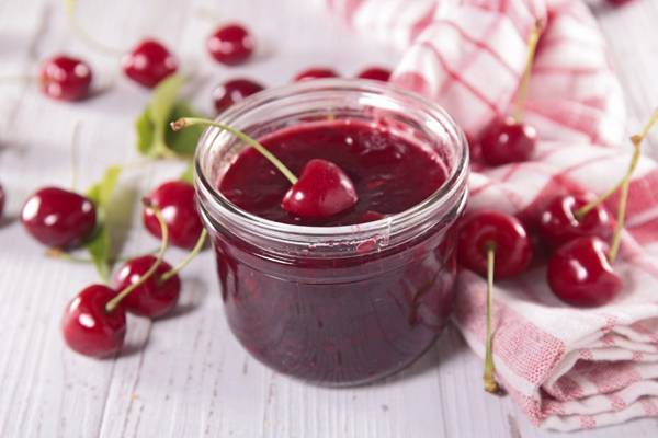 Gooseberry jelly for the winter