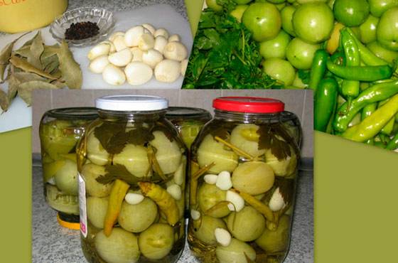 Green tomatoes, like barrels in jars