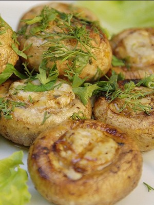 Grilled champignons