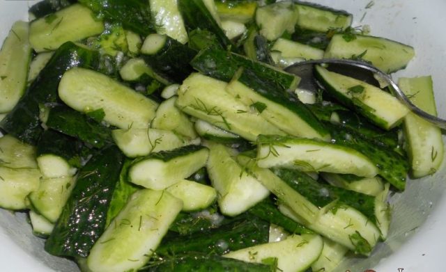 Harvesting cucumbers with zucchini for the winter: recipes for salads with carrots, in sauce