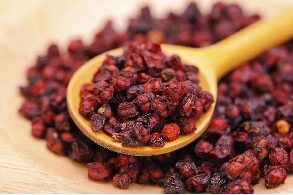 Harvesting for the winter Schisandra chinensis