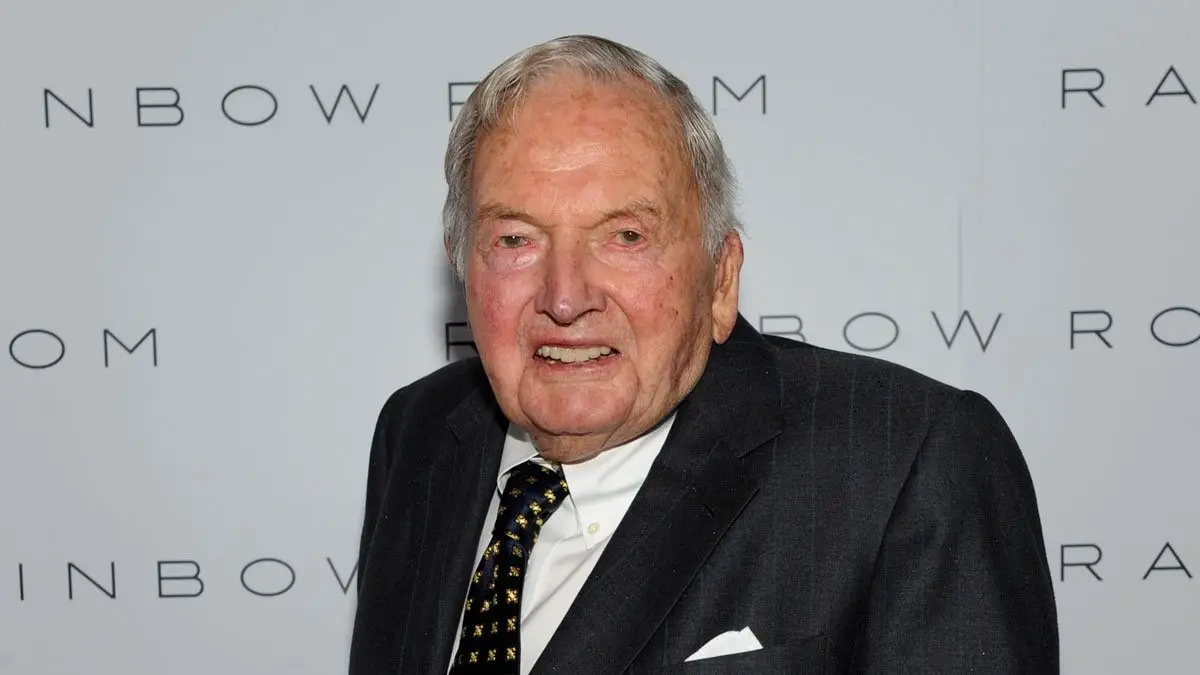 He was said to have had seven heart transplants and wanted to live for 200 years. What was the real life story of David Rockefeller?