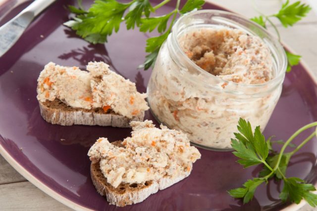 Herring pate at home: old, good, good recipes