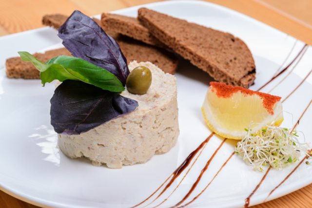 Herring pate at home: old, good, good recipes