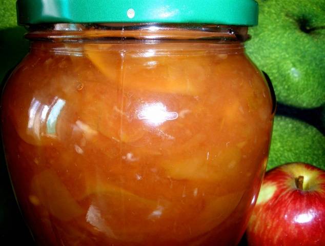 Homemade apple jam wine 