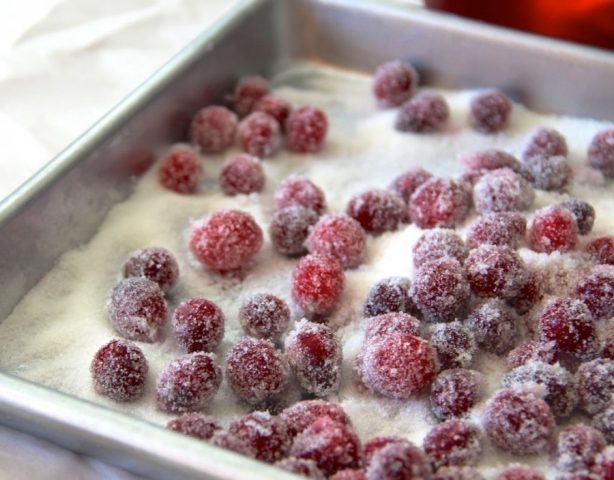 Homemade cranberries in sugar