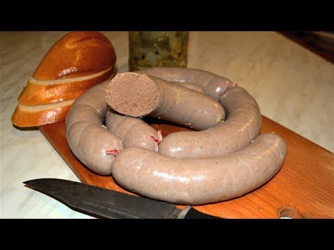 Homemade liver sausage: cooking recipes according to GOST USSR, in the oven, in a pan