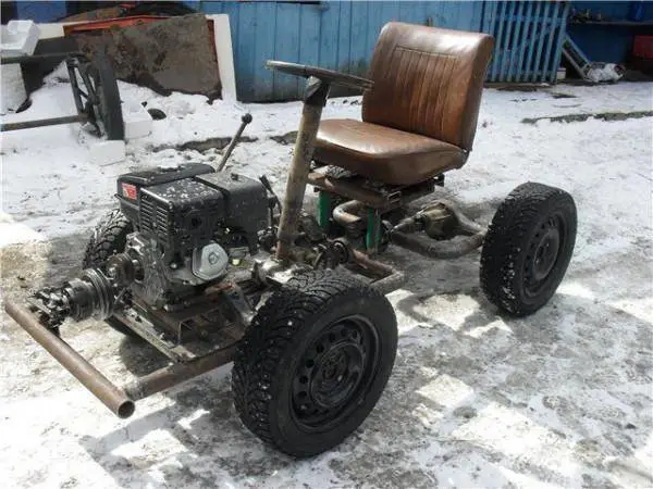 Homemade mini tractor fracture