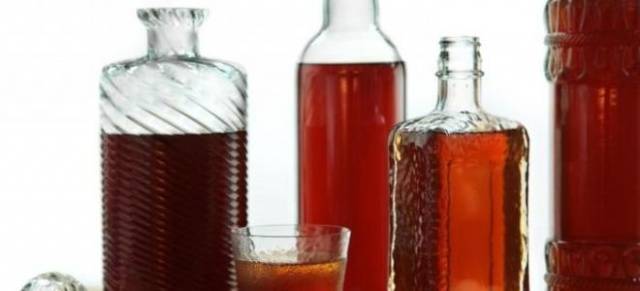 Homemade thorn wine