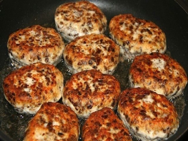 Honey mushroom cutlets: 10 recipes with photos at home