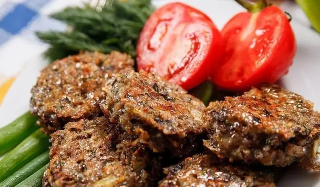 Honey mushroom cutlets: 10 recipes with photos at home