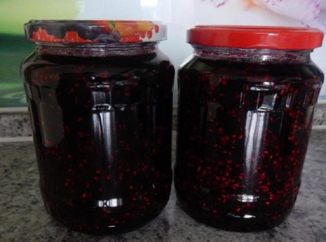 Honeysuckle jam: recipes for the winter